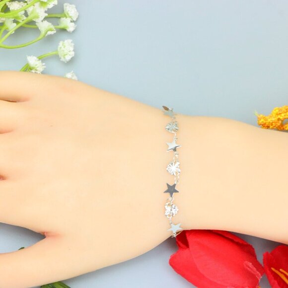 "Elegant & Trendy Bracelet, A Perfect Gift for Women, Thoughtful, EVCH1608 - Picture 7 of 10